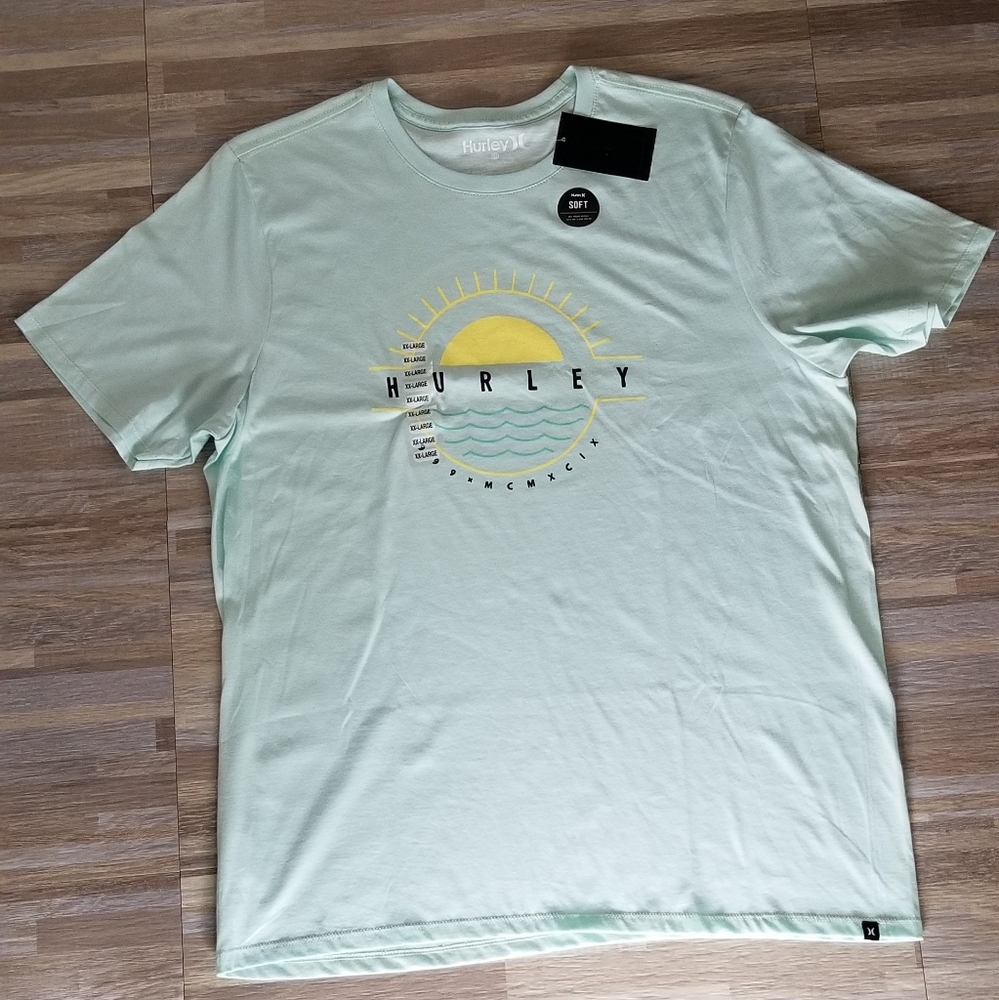 Hurley T-shirt